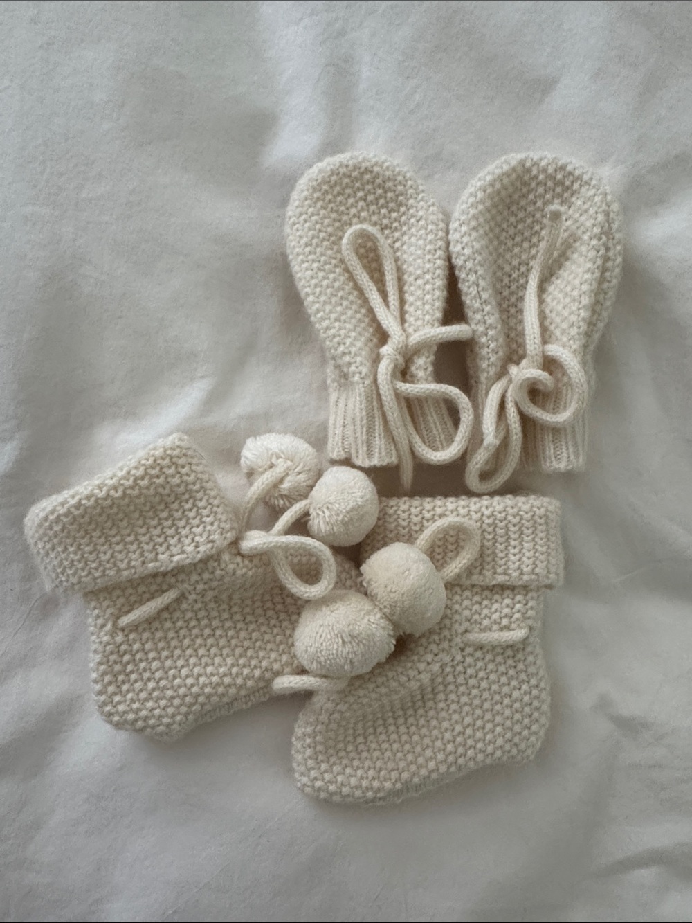 Baby Booties and Mitten Set
